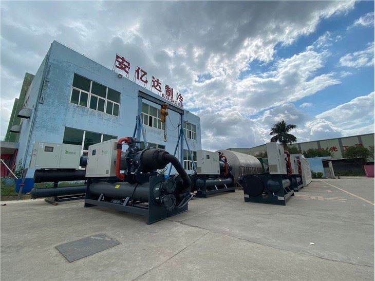 Industrial Process Liquid Cooling Chiller 450 KW 130 Ton
